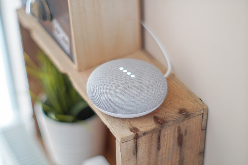 gadget-google-assistant-google-home-1072851 (1)