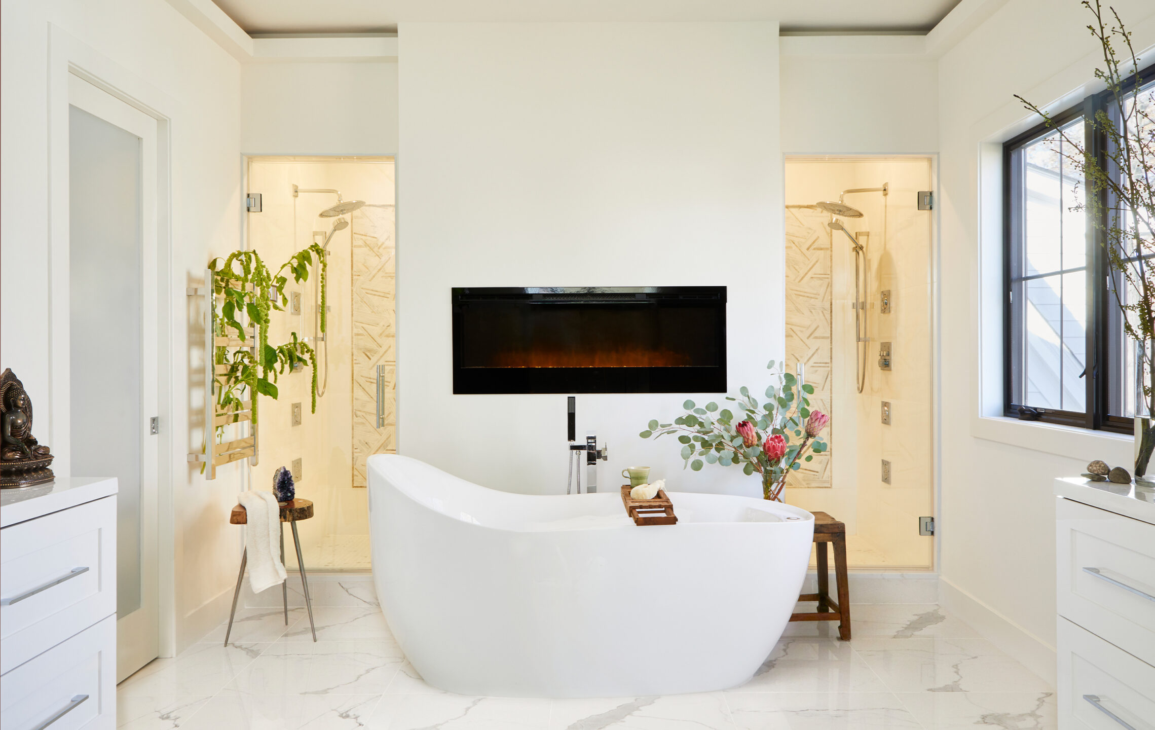Laurence-Carr-Contemporary-Residence-Bathroom